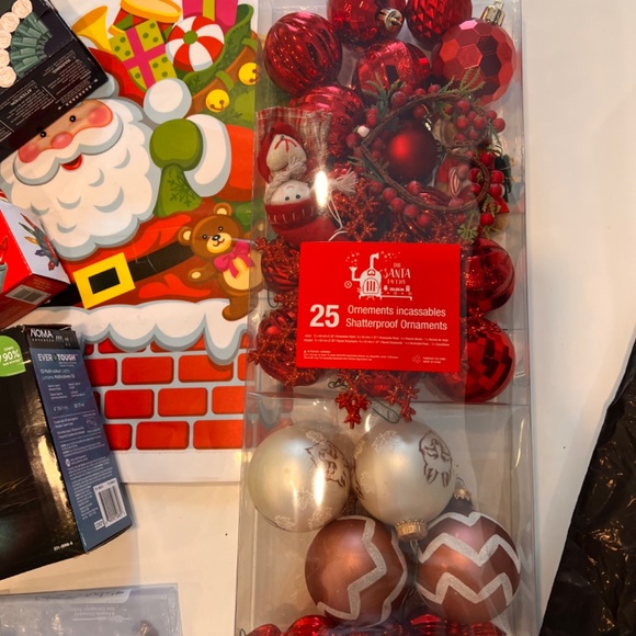 Christmas Tree decorations Balls red 2023 fairy lights - Picture 5 of 7